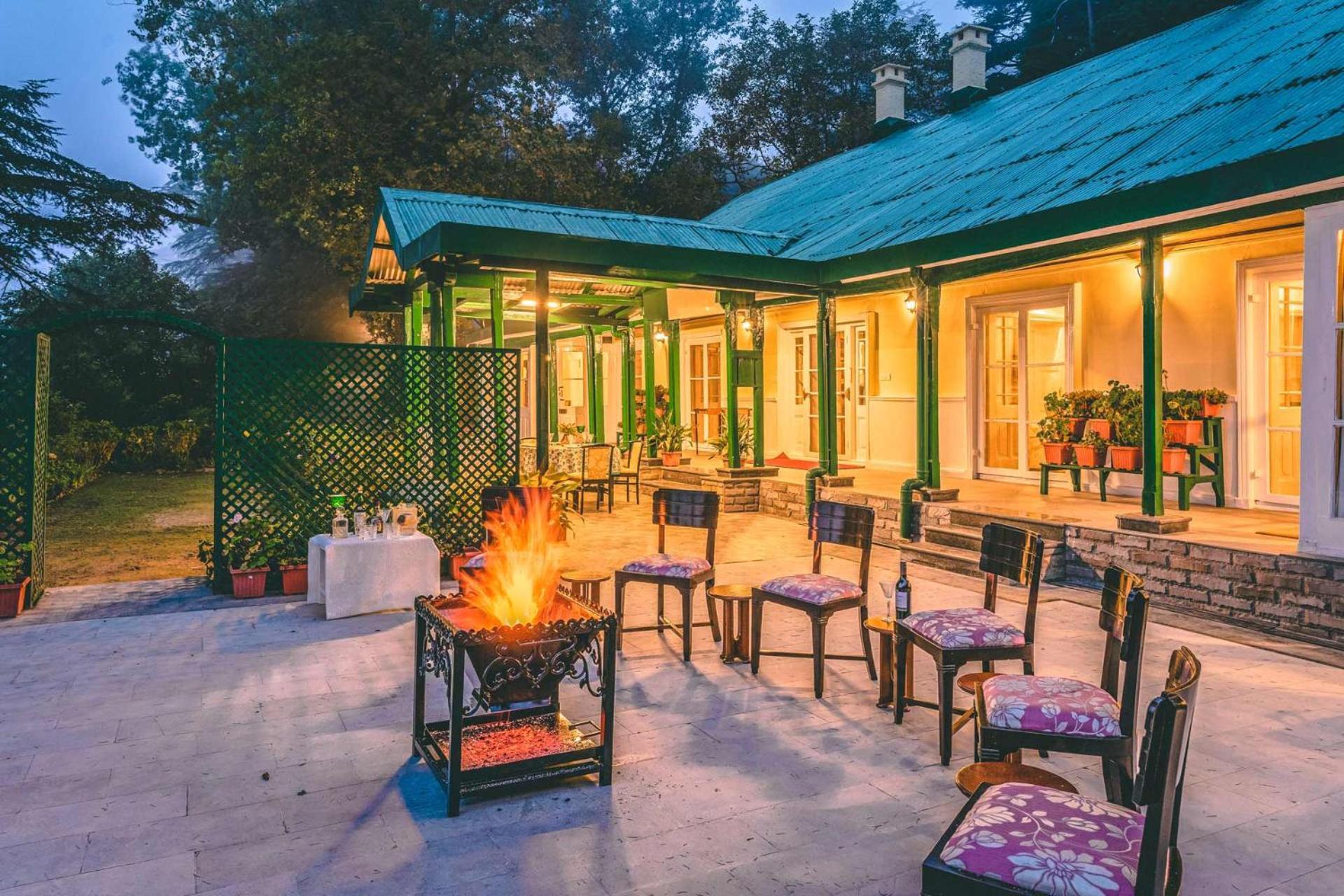 Stayvista At Rose Cottage - Bonfire & Scenic View Шимла Екстериор снимка