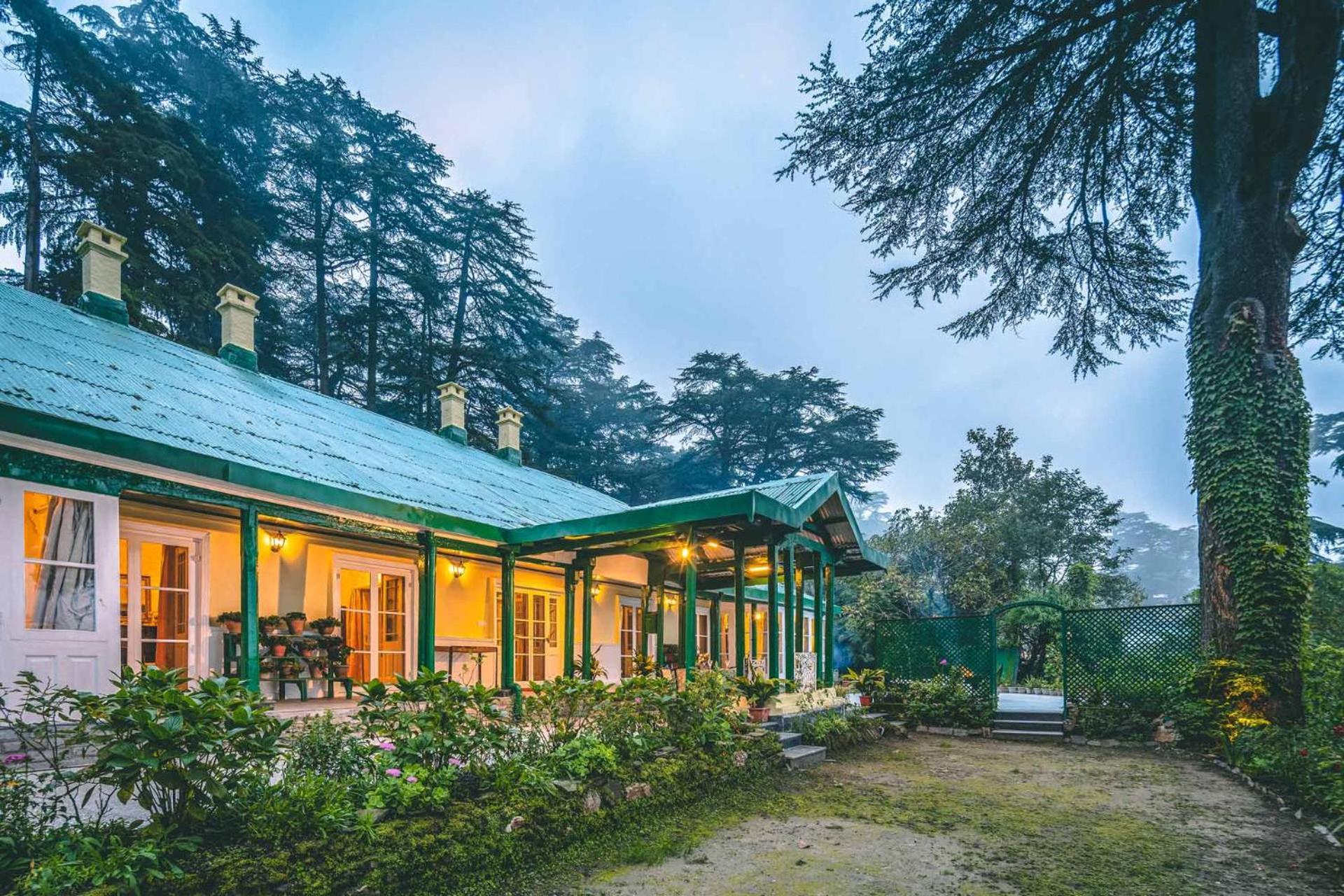 Stayvista At Rose Cottage - Bonfire & Scenic View Шимла Екстериор снимка